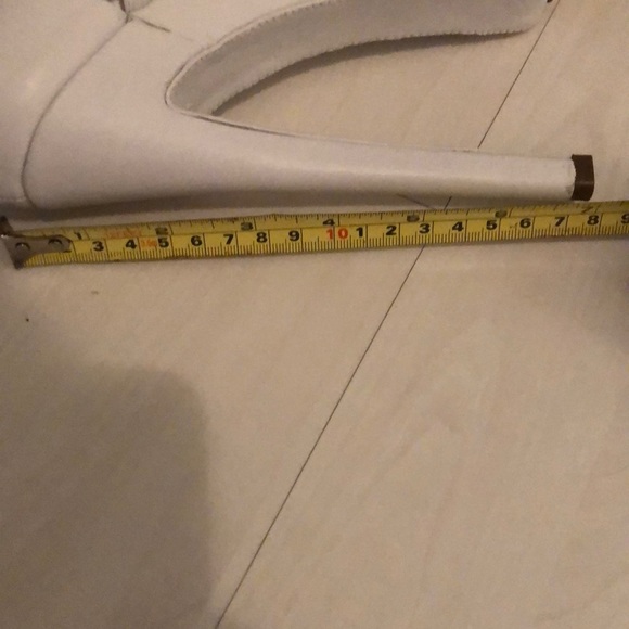 ◽️ NEW WHITE STILETTOS ◽️ - Picture 7 of 7